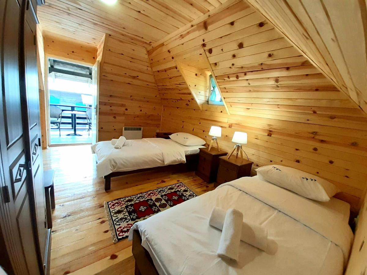 El Paso City, Zlatibor - Unique Wooden Cottages, Treehouse, Wild West Rooms, Accommodation 1-6 People Exterior photo