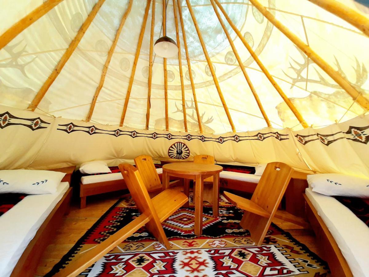 El Paso City, Zlatibor - Unique Wooden Cottages, Treehouse, Wild West Rooms, Accommodation 1-6 People Exterior photo