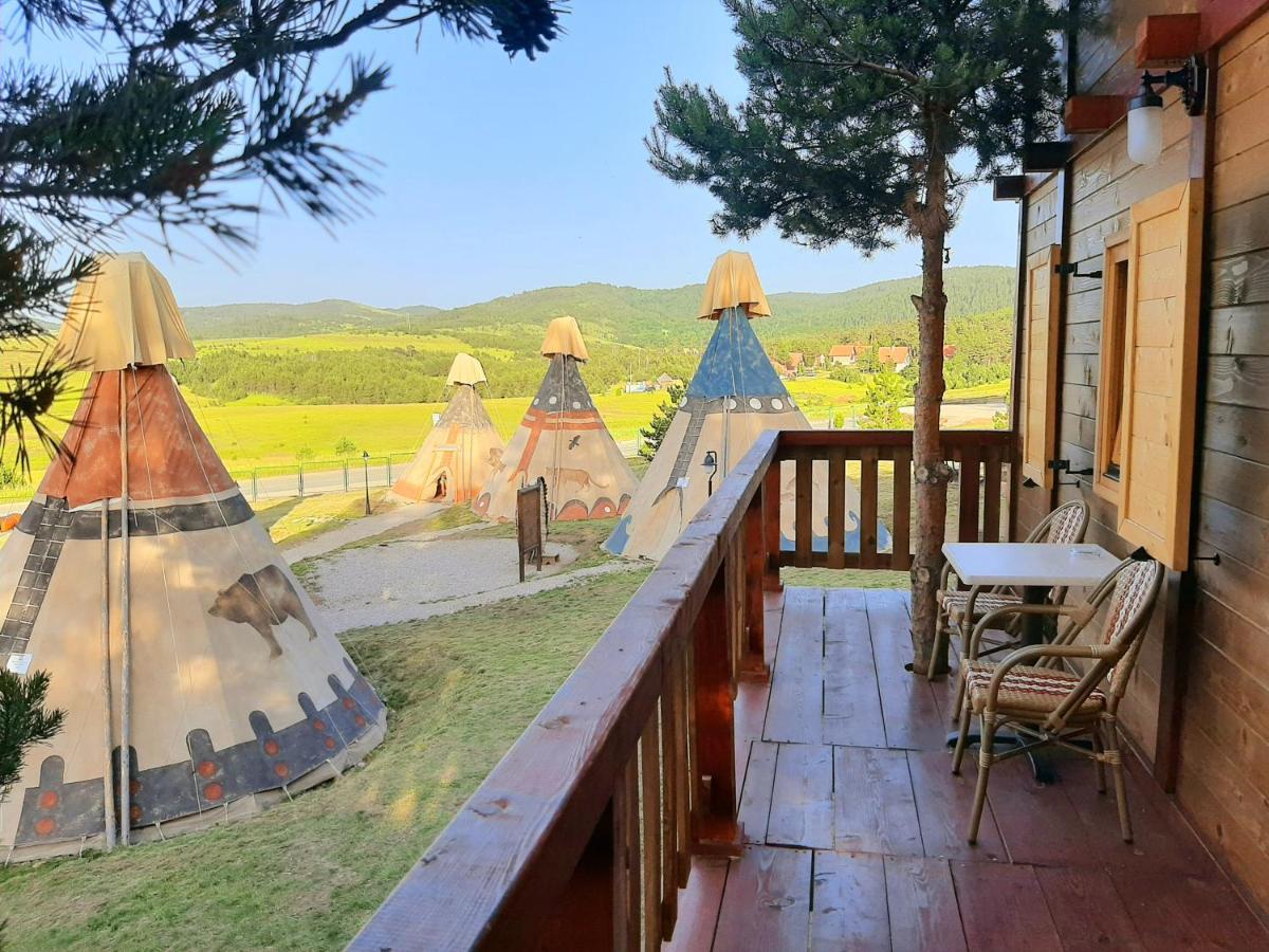 El Paso City, Zlatibor - Unique Wooden Cottages, Treehouse, Wild West Rooms, Accommodation 1-6 People Exterior photo