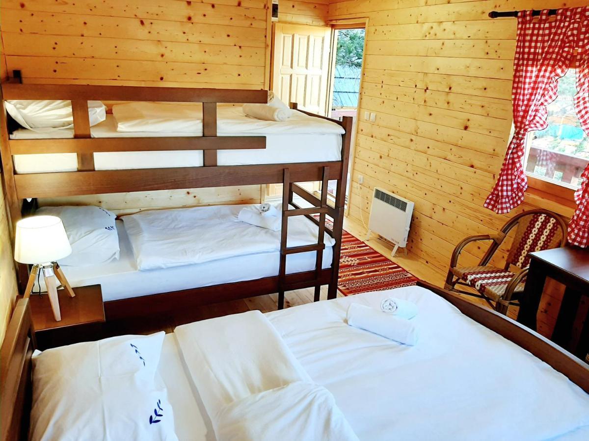 El Paso City, Zlatibor - Unique Wooden Cottages, Treehouse, Wild West Rooms, Accommodation 1-6 People Exterior photo