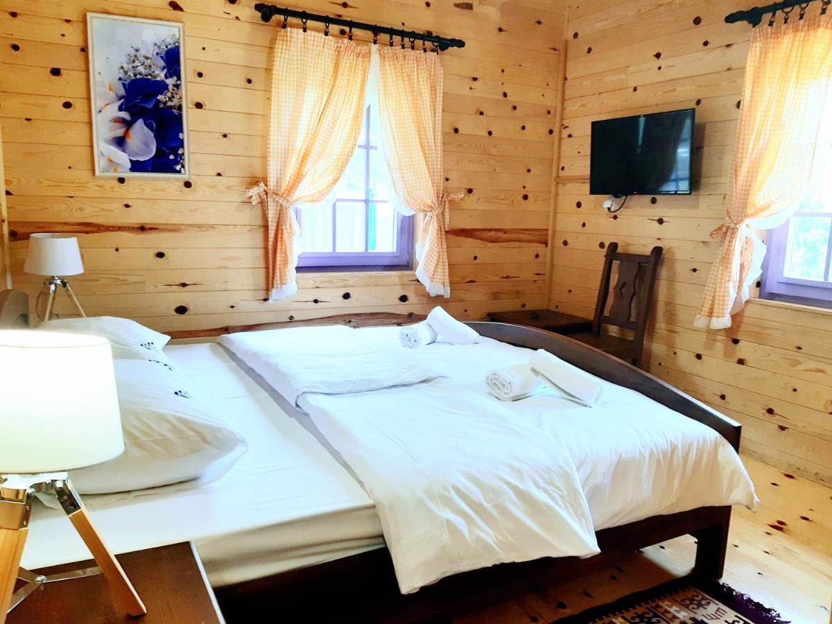 El Paso City, Zlatibor - Unique Wooden Cottages, Treehouse, Wild West Rooms, Accommodation 1-6 People Exterior photo